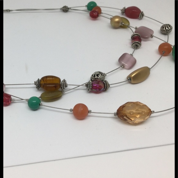 Layered necklace free with purchase - Picture 3 of 5